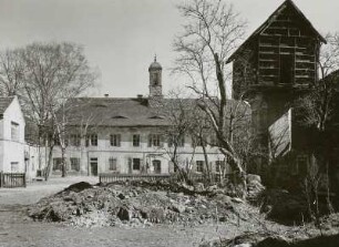 Dresden-Trachenberge, Döbelner Straße 108. Weingut "Wilder Mann". Straßenansicht (abgebrochen)