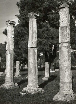 Olympia. Säulen der Palaistra (300/201ante)