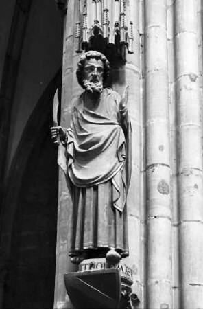 Freiburg: Figur innen am mittleren Stützfeiler, Bartholomaeus