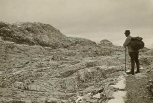Berchtesgadener Alpen. Steinernes Meer. Bergsteiger auf dem Weg zum Riemannhaus