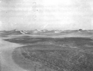China. Sinkiang (Xinjiang). Takla Makan. Dünengelände zwischen At-bashi und Rawak östlich des Jurunkush-darja