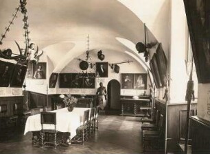 Neuhausen (Kreis Marienberg). Schloss Purschenstein. Rittersaal mit Ahnenbildern der Herren von Schönberg bis ins 14. Jahrhundert zurück