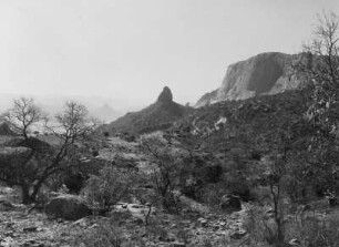 Felsformation : Felsformationen im eritreischen Hochland