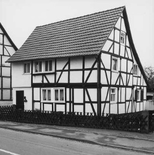 Meinhard, Hauptstraße 12
