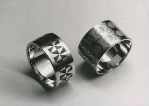 Ringe von Ruth Koblassa