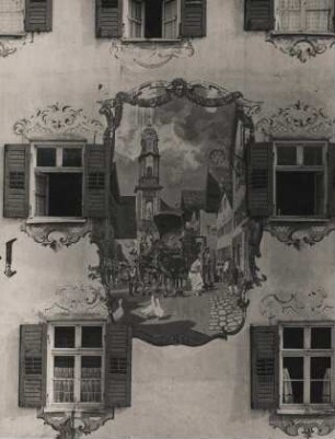 Oberbayern. Mittenwald. Lüftlmalerei an der Fassade des Gashofes "Zur Post"