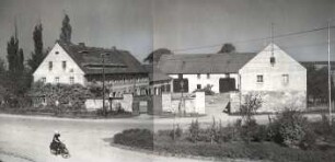 Gutshof in Crostwitz : Bauwesen - Wirtschaftsgebäude und Gehöfte. Ort: Chrósćicy / Crostwitz. Gut (1848)