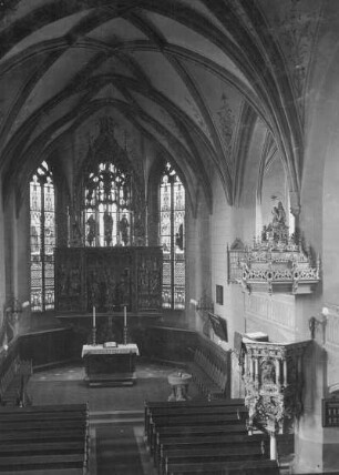 Döbeln. Nikolaikirche (1479 begonnen). Inneres nach Osten von der Orgelempore
