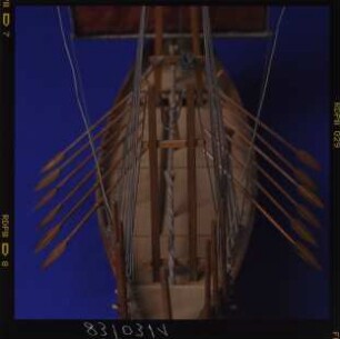 Vollmodell eines ägyptischen Segelschiffs aus der Flotte des Pharao Sahure, um 2700 v. Chr., Maßstab 1:50, Detailansicht