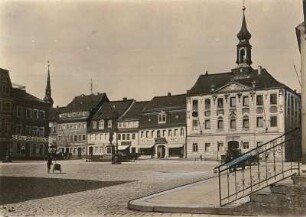 Radeberg. Markt. Blick zum Rathaus