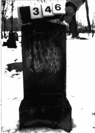 Grabstein 346