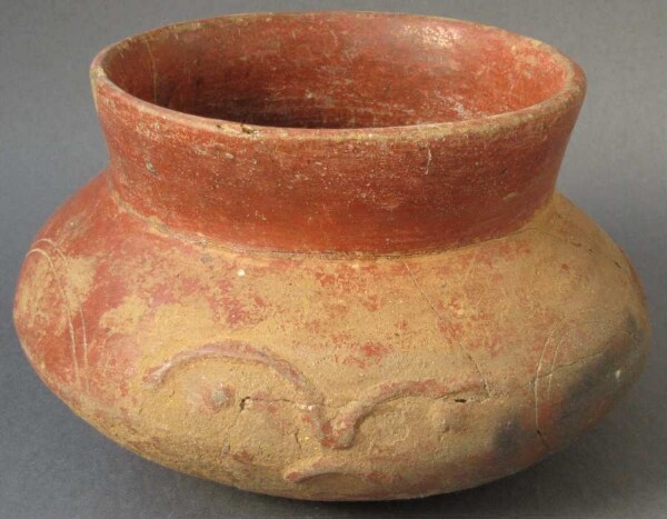 Clay vessel