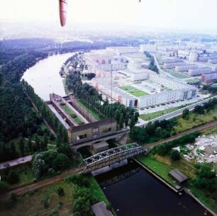 Zwillingsschachtschleuse in Eisenhüttenstadt : Blickrichtung Nordwesten