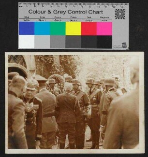 Beisetzung Kaiser Wilhelm II Foto zeigt: Wehrmachtsangehörige/Offiziere