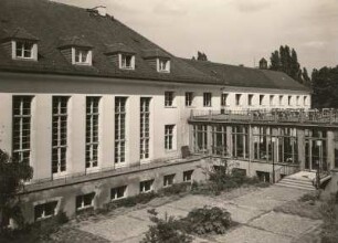 Dresden, Technische Hochschule (heute TU Dresden), Innenhof des Rektorats und Mensa