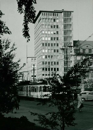 Degussa-Hochhaus und Mainbau, 1952-1953
