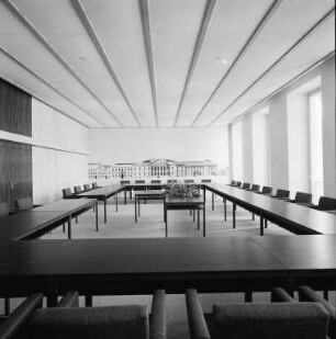 Einweihung der Zentralkasse südwestdeutscher Volksbanken im wiederaufgebauten Markgräflichen Palais.