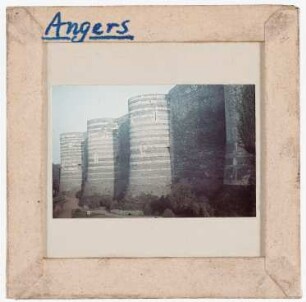 Angers: Burgmauern (Foto 1941)