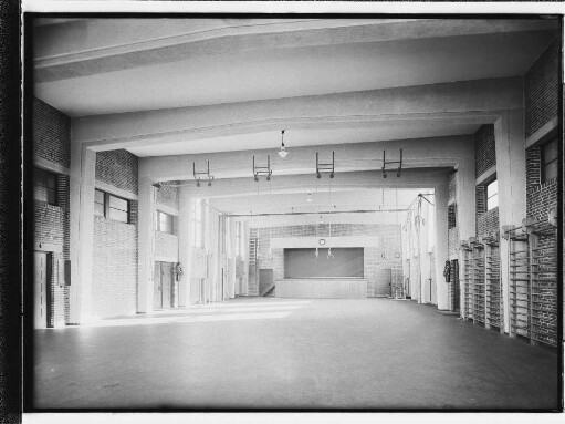 Schule Langenfort (Hamburg-Barmbek): Turnhalle : SchumacherWV Nr. 258