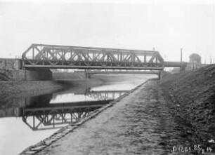 Eisenbahnbrücke über den Rhein-Herne-Kanal