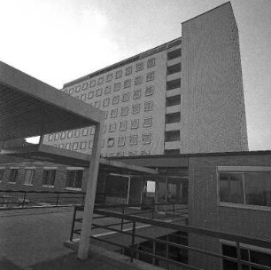 Inbetriebnahme der neuen Urologischen und Chirurgischen Klinik des Städtischen Krankenhauses.
