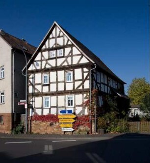 Staufenberg, Treiser Straße 2