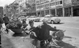 Kaiserstraße im Frühsommer.