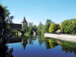 Nürnberg: Kettensteg und Hallertorbrücke