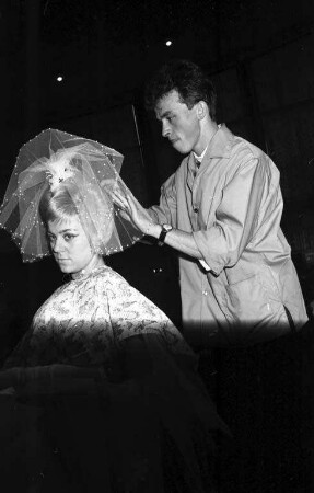 Landesmeisterschaft 1960 des baden-württembergischen Friseurhandwerks in der Schwarzwaldhalle.