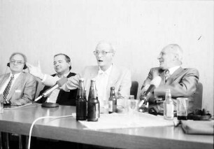 39. Tagung 1989 Chemiker; Pressekonferenz: Deisenhofer, Lipscomb, Fischer