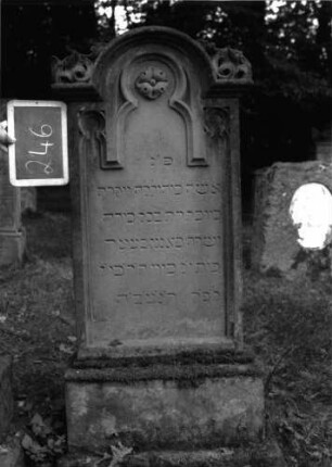 Grabstein 246