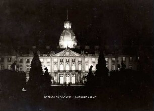 Das Lichtfest 1928 (brachte der Karlsruher Polizei anstrengende Tage wegen des ungeheuren Zustroms der Bevölkerung von Karlsruhe und auswärts)