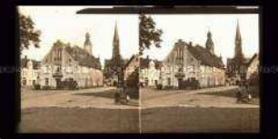 Marktplatz und Kirche von Aue