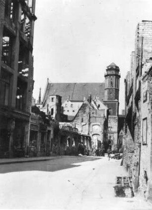 Burgstraße, Blickrichtung Thomaskirche