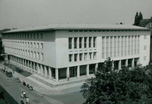 Universität und Studentenheim, 1951-1953