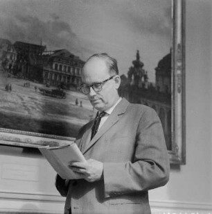 Dr. Henner Menz (1916-1975; 1959-1970 Direktor Gemäldegalerie Alte Meister der Staatlichen Kunstsammlungen Dresden)