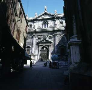 San Salvatore — Fassade