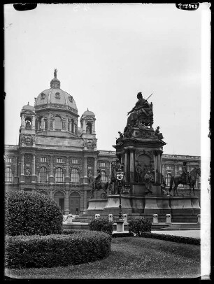 Wien: Maria-Theresia-Denkmal