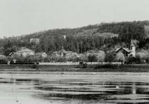 Wachwitz (Dresden-Wachwitz). Stadtteilansicht. Blick über die Elbe nach Norden