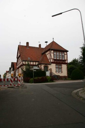 Ehemalige Schule/Rathaus (Mischbau); Reinheim, Ringstraße 4