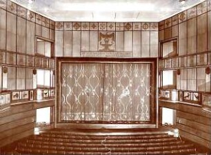 Fischer, Theodor; Heilbronn; Stadt-Theater - Blick in den Theatersaal (Innenansicht)