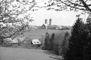 St. Märgen: Blick auf St. Märgen von der Ohmenkapelle