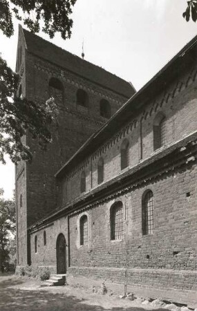 Schönhausen (Elbe). Kirche St. Maria und Willebrord. Ansicht von Südost