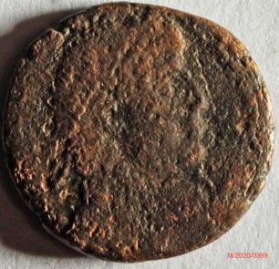 Römische Münze, Nominal Centenionalis, Prägeherr Valentinianus I., Prägeort nicht bestimmbar, Original