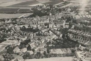 Lommatzsch. Luftbild vom Stadtkern