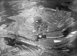 Freiberg bei Adorf im Vogtland : Die Wege laufen anscheinend in Isohypsen