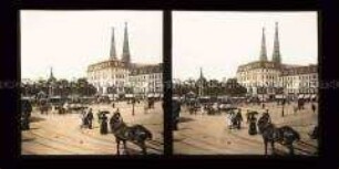 Verkehr und Passanten auf dem Postplatz, Dresden