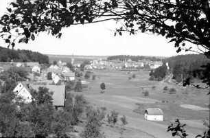Löffingen: Blick von der Höhe auf Seppenhofen und Löffingen