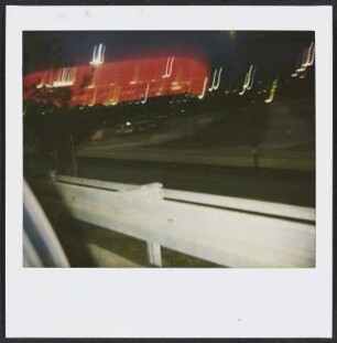 Beleuchtete Allianz-Arena vor dem Champions League-Achtelfinal-Rückspiel FC Bayern München vs. Real Madrid