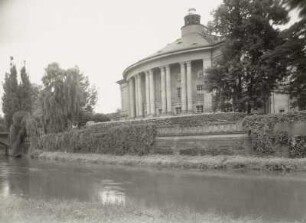 Bad Kissingen, Neues Konversationshaus : Bad Kissingen. Neues Konversationshaus (sogenannter Regentenbau). M. Littmann. Ansicht über die Fränkische Saale
